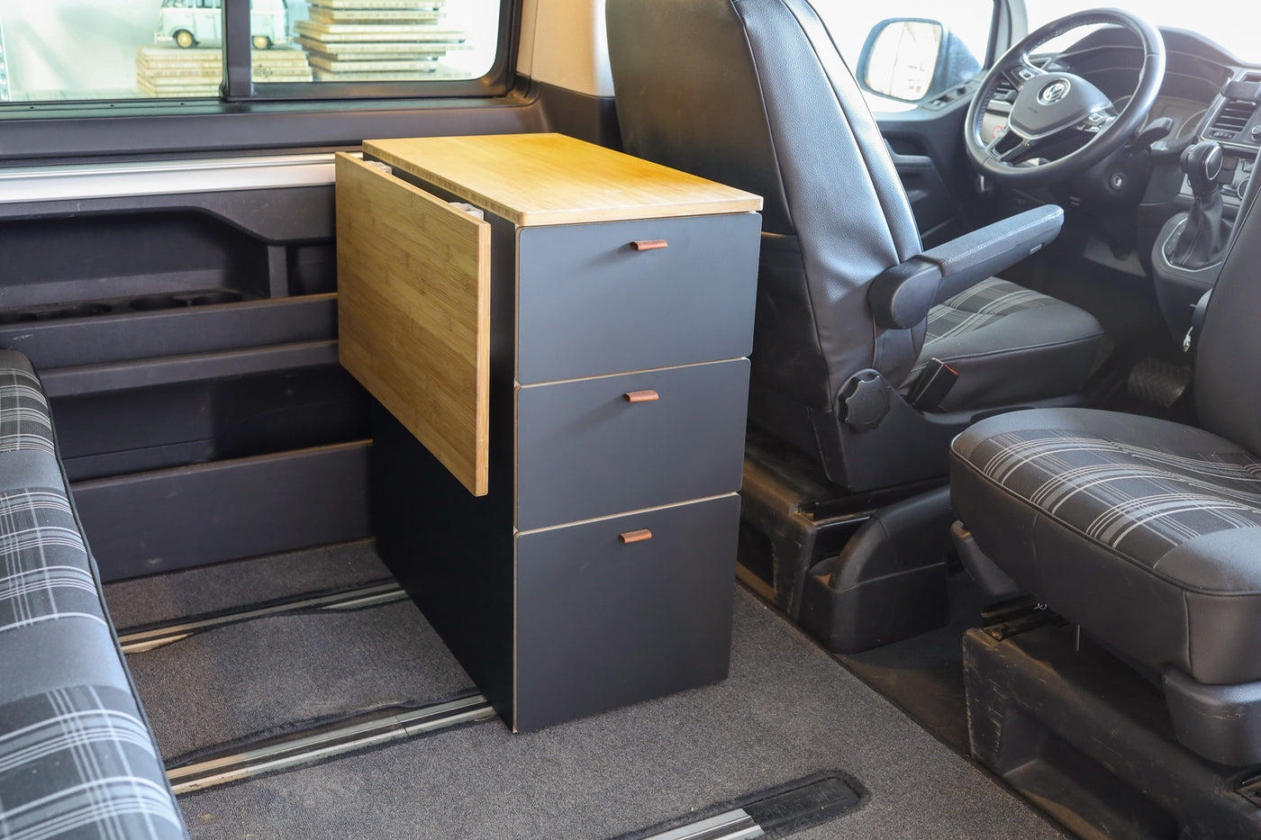 Singleblock – Mehr Stauraum hinter dem Fahrersitz